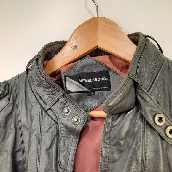 Vintage Members Only| 1980s Gray Leather Bomber Jacket Sz 40 - Picture 5 of 15